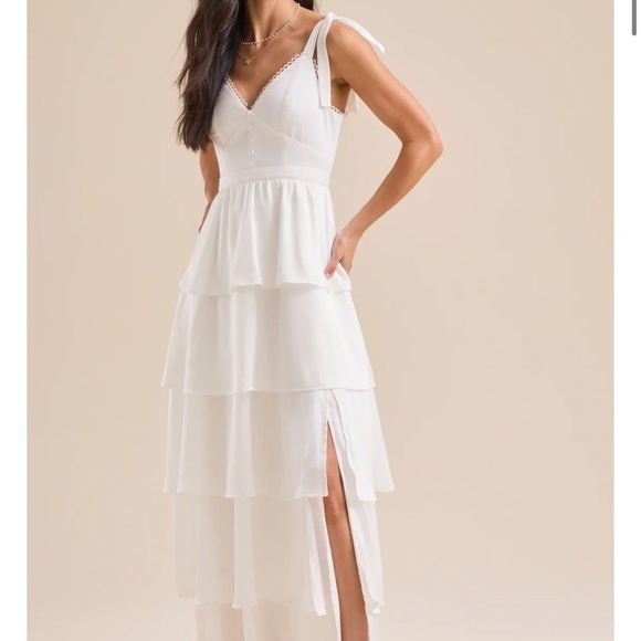 Altar'd State Dresses & Skirts - Elegant White Tiered Dress